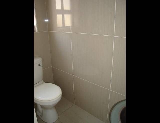 2 BEDROOM TOWNHOUSE TO LET IN UMHLANGA CENTRAL